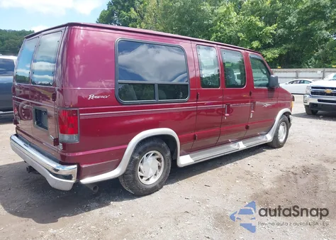 2003 Ford E-150 Recreational z USA, uszkodzony, nr VIN 1FDRE14W83HB65972